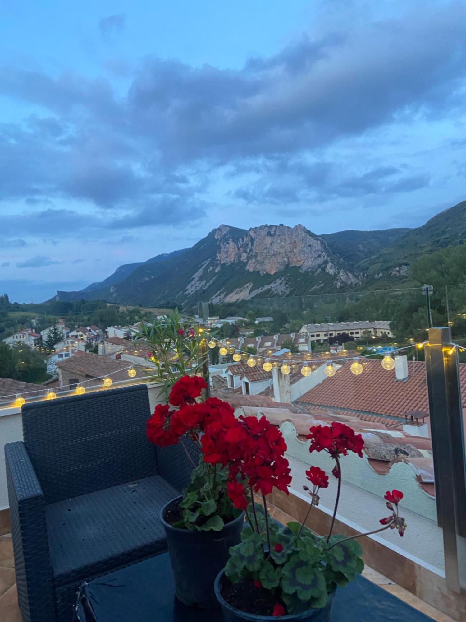 El Mirador De Mati Villa Torrecilla en Cameros Bagian luar foto