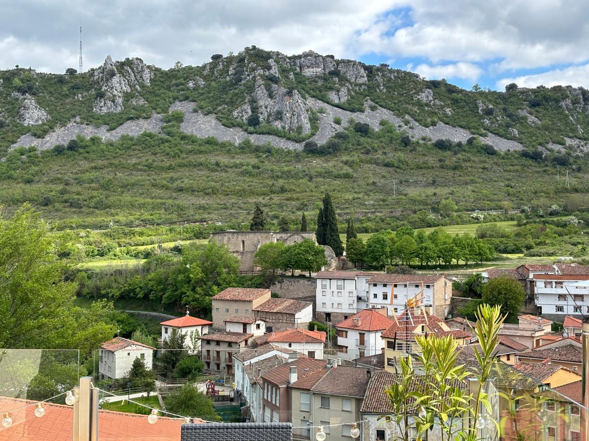 El Mirador De Mati Villa Torrecilla en Cameros Bagian luar foto